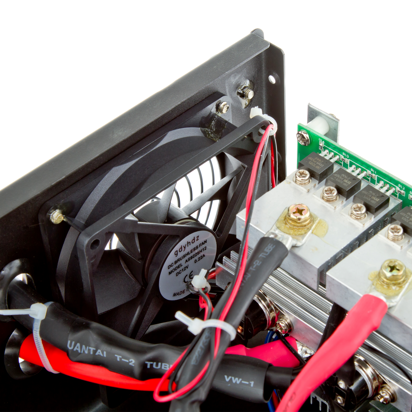 Джерело безперебійного живлення з правильною синусоїдою 12 V LPY-W-PSW-800VA+ 560 Вт 5/15 A (4143) - фото 7 Джерело безперебійного живлення з правильною синусоїдою 12 V LPY-W-PSW-800VA+ 560 Вт 5/15 A (4143) - фото 7