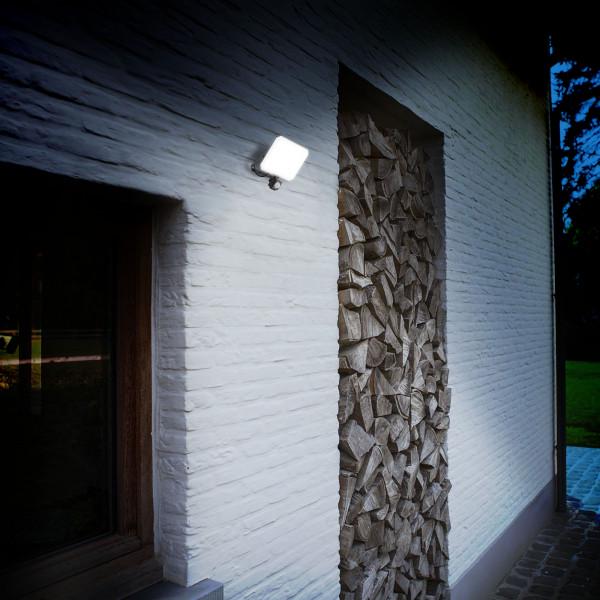 Прожектор Videx F3 50W 5000K с датчиком движения 220V Black (VLE-F3-0505B-S) - фото 5 Прожектор Videx F3 50W 5000K с датчиком движения 220V Black (VLE-F3-0505B-S) - фото 5