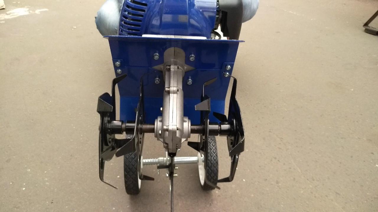 Мини культиватор Витязь БК-7000 с мощным двигателем - фото 2 Мини культиватор Витязь БК-7000 с мощным двигателем - фото 2