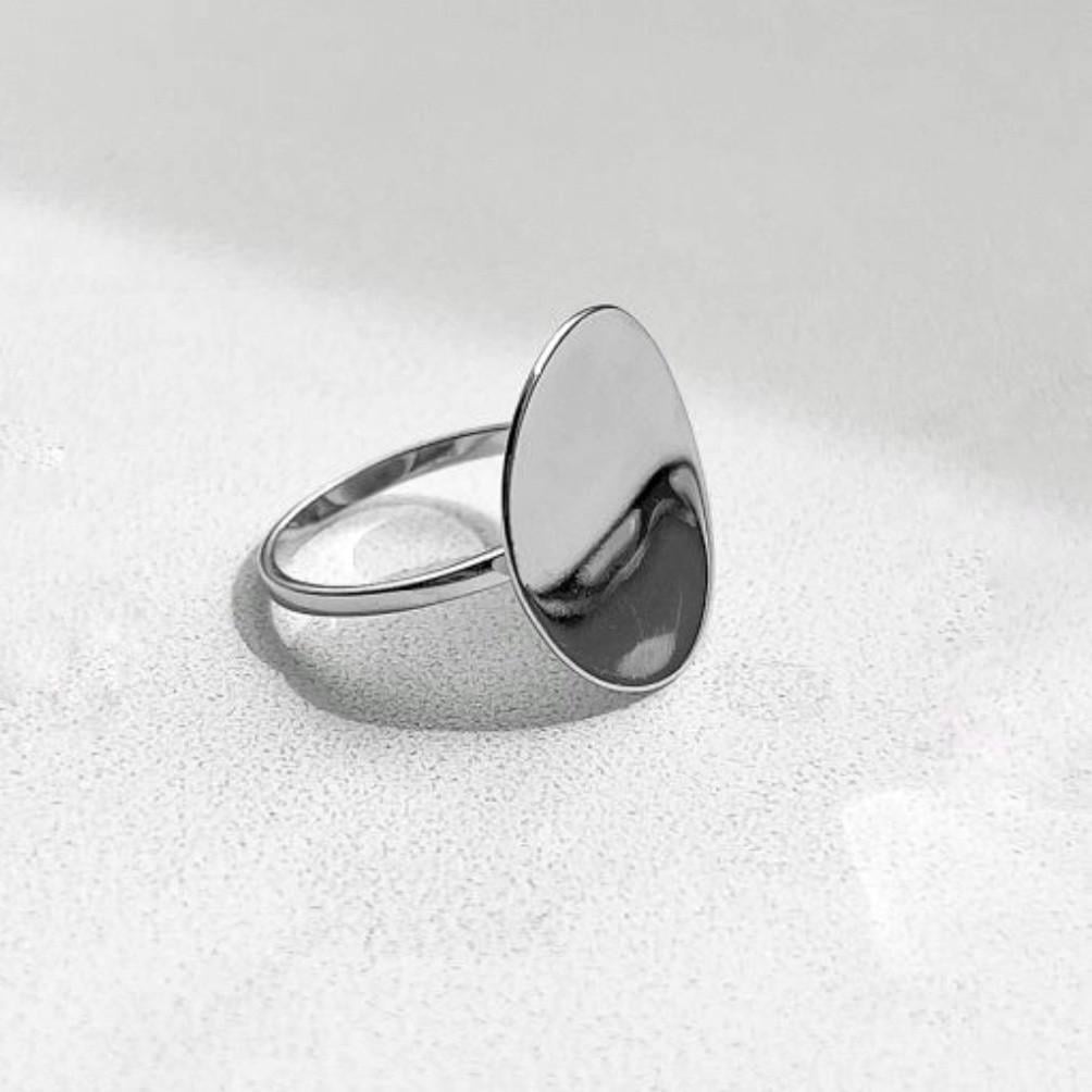 Кольцо без камней круг серебро 925 пробы родированное 2,95 г р. 16,5 (1029к) Кольцо без камней круг серебро 925 пробы родированное 2,95 г р. 16,5 (1029к)