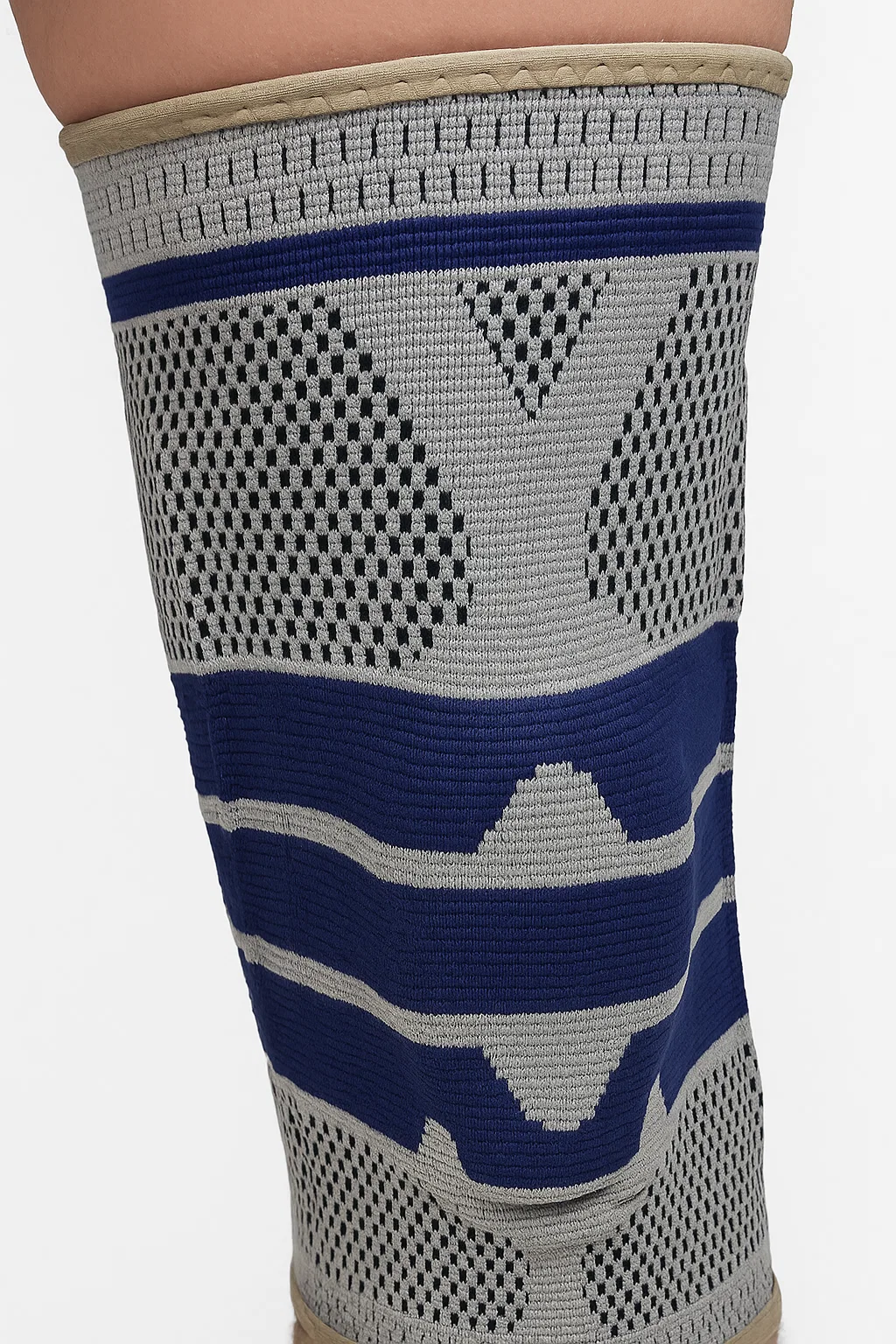 Бандаж эластичный Knee Suppor для коленного сустава M (29505771) - фото 9