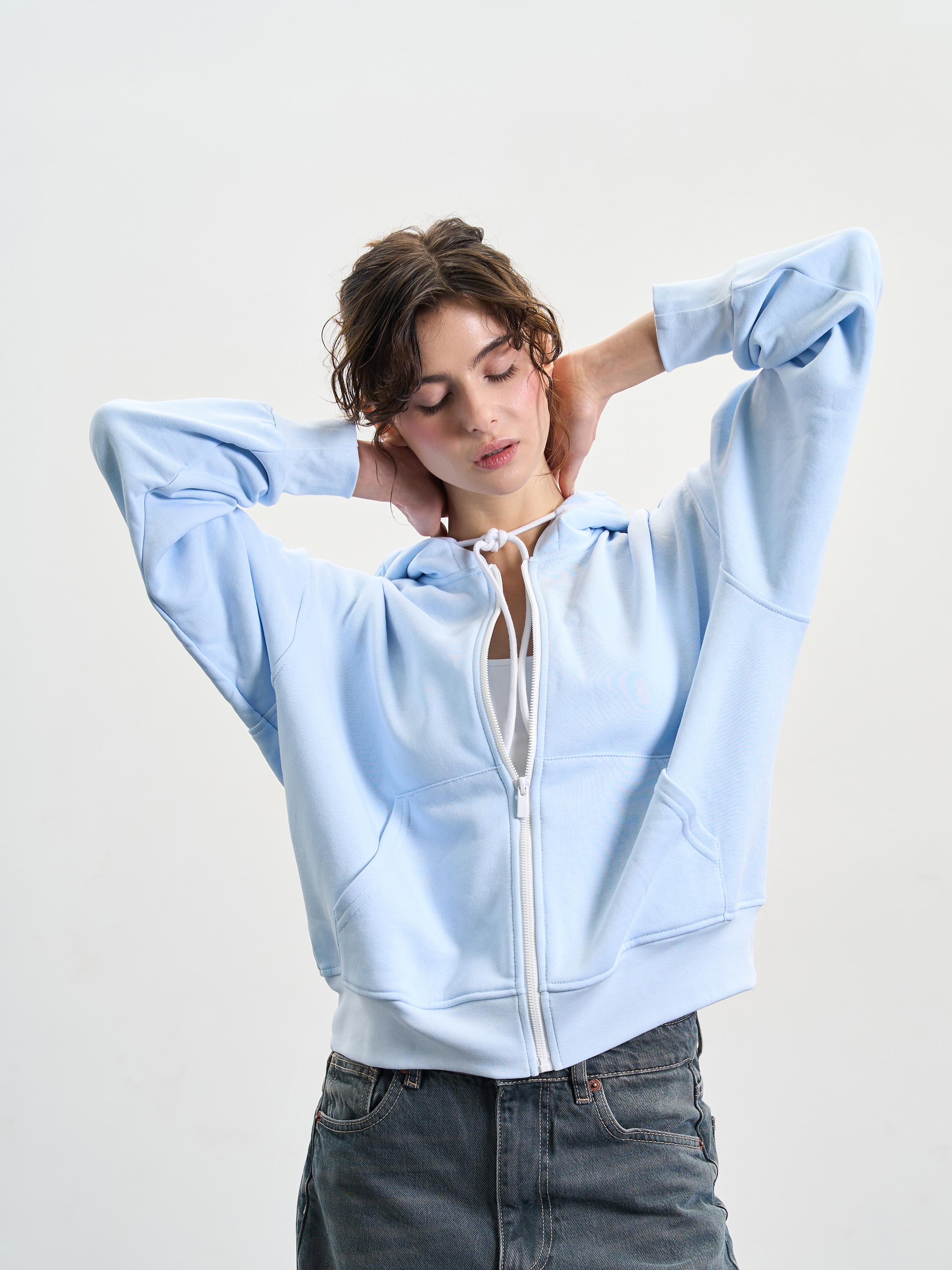 Зип-худи женское утепленное со спущенным плечом ROZA 240427 L Морозный голубой (4824005711329) - фото 7 Зип-худи женское утепленное со спущенным плечом ROZA 240427 L Морозный голубой (4824005711329) - фото 7