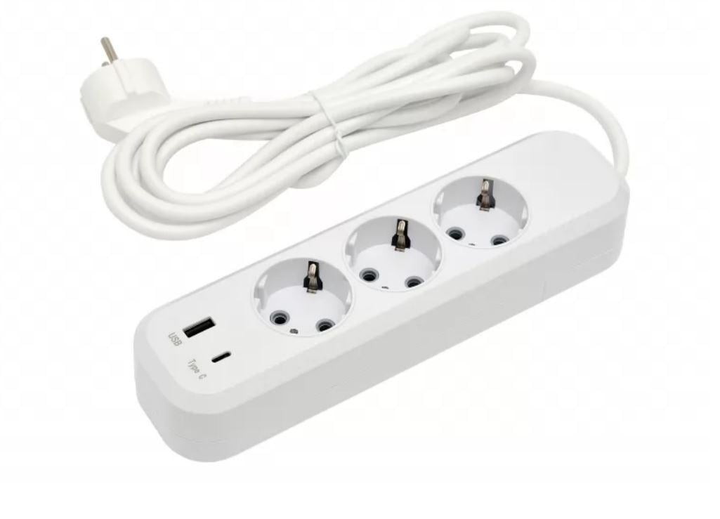 Удлинитель Luxel с заземлением/USB/Type-C 3 розетки 3 м (7163)