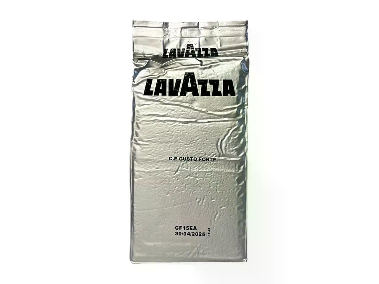 Кава Lavazza Crema e gusto gusto Forte мелена 250 г р