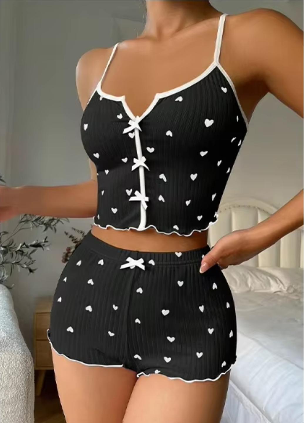 Пижама женская Love and Hearts майка-топ и шортики M Черный (1830-44)