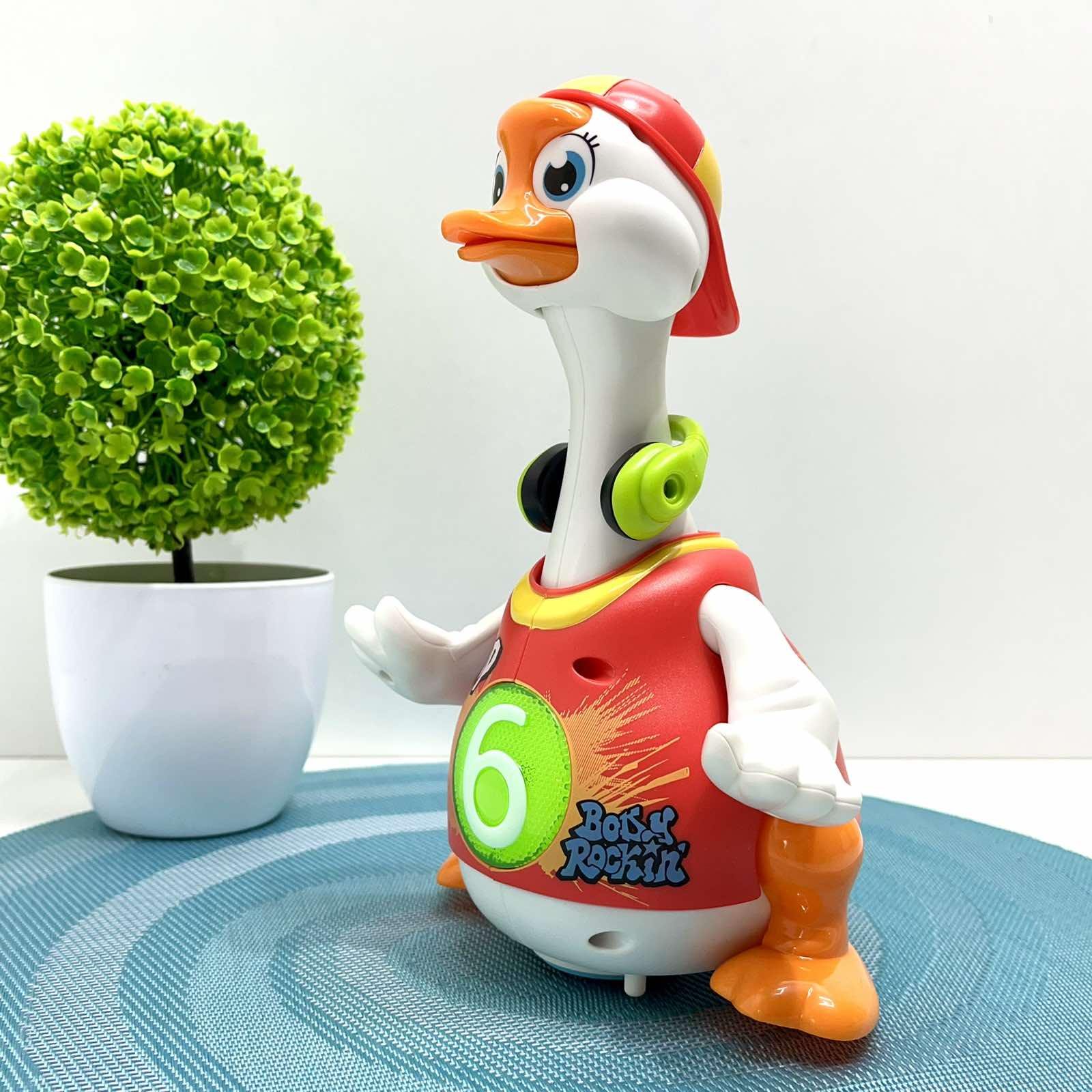 Музыкальная игрушка Hola Гусь хипхопер говорит по-английски/поет хип-хоп песни/подсветки/пляшет Красный (828) - фото 4 Музыкальная игрушка Hola Гусь хипхопер говорит по-английски/поет хип-хоп песни/подсветки/пляшет Красный (828) - фото 4