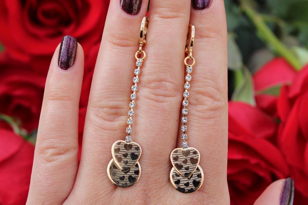 Серьги Xuping Jewelry Дорожки из камней с сердечками 6,5 см Золотистый (1117642744)
