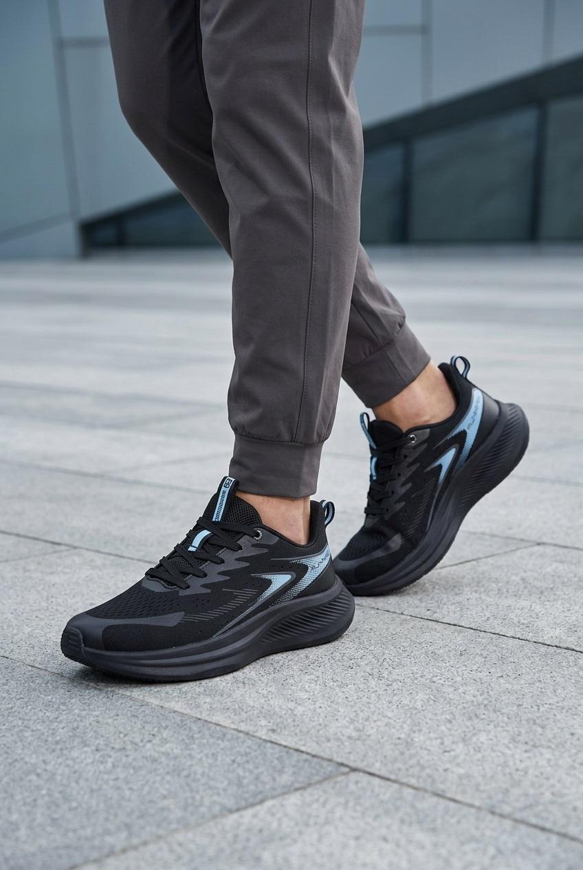Кроссовки мужские Where Uwear 351147 р. 42 Черный с голубым (351147_42) Кроссовки мужские Where Uwear 351147 р. 42 Черный с голубым (351147_42)