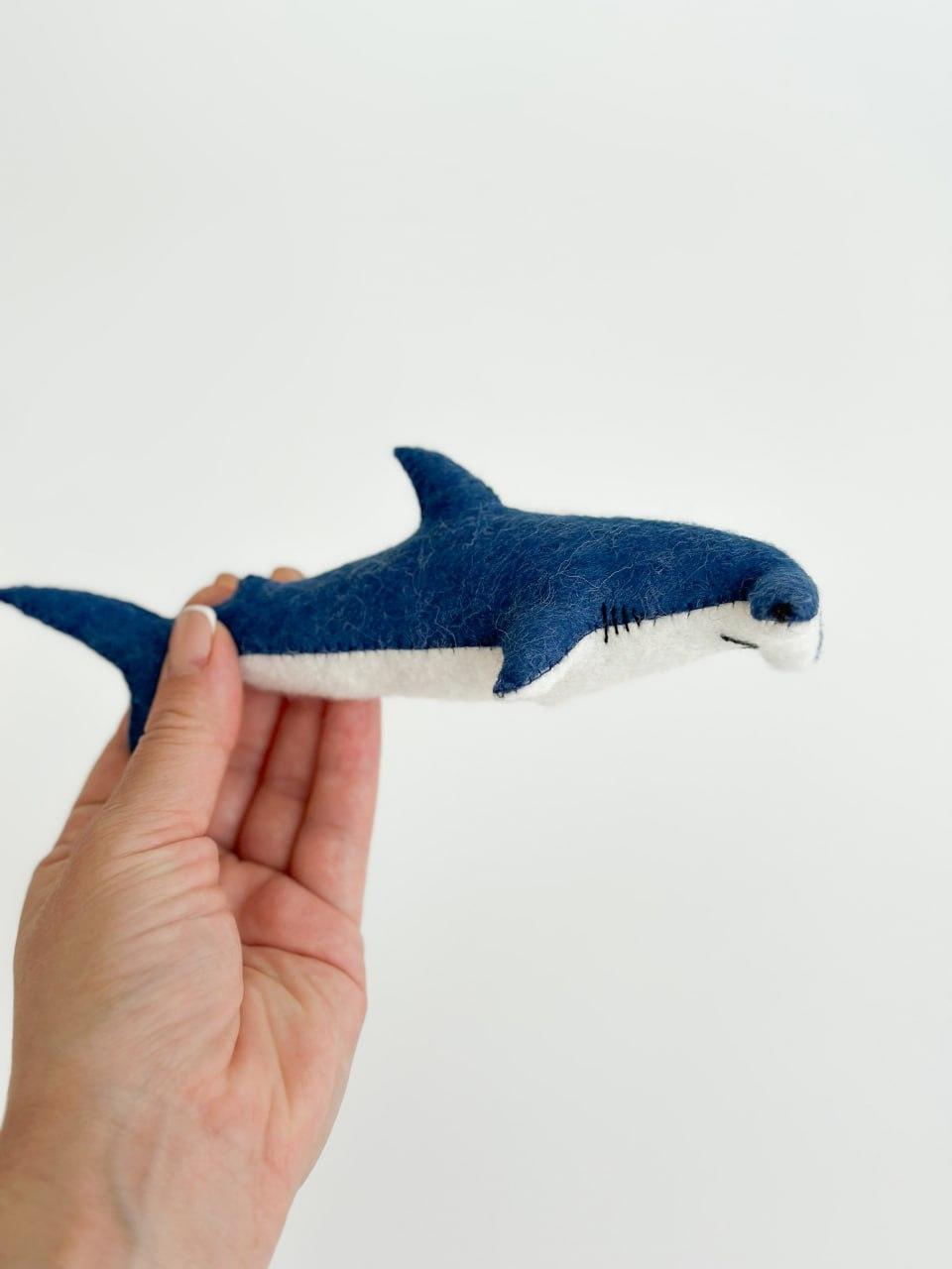 Мягкая игрушка фетровая акула-молот ручная работа (29472365) - фото 5 Мягкая игрушка фетровая акула-молот ручная работа (29472365) - фото 5