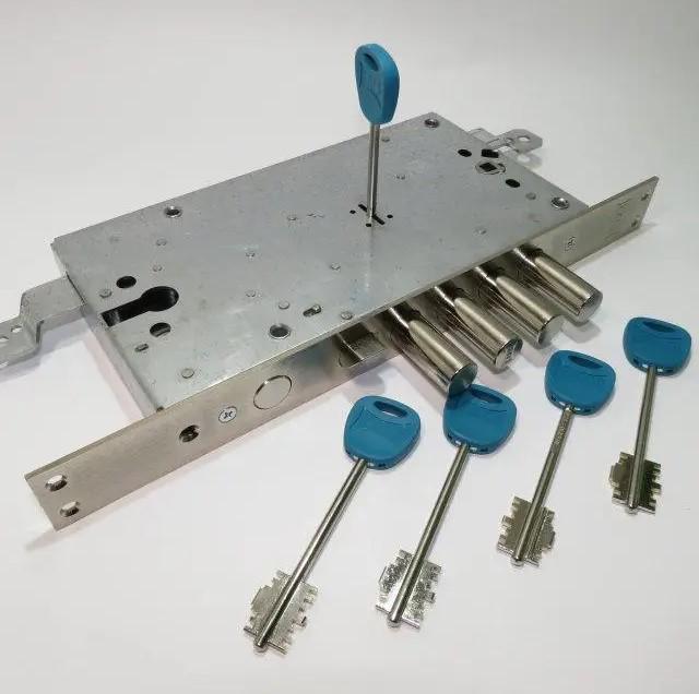 Замок 456 L двухсистемный хром 5 ключей (1-30175) - фото 7 Замок 456 L двухсистемный хром 5 ключей (1-30175) - фото 7