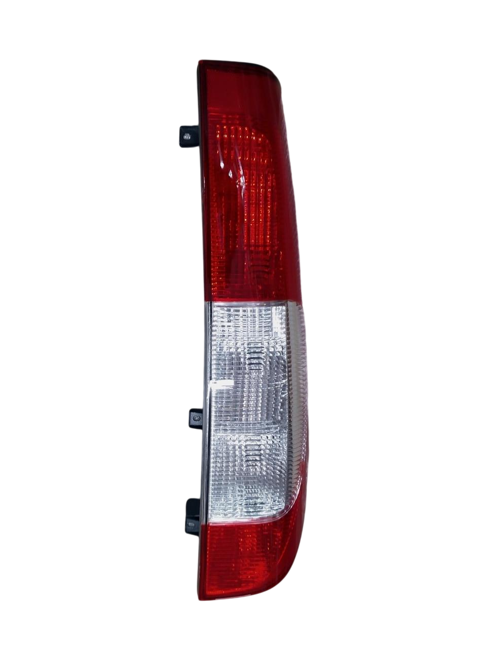 Фонарь задний правый Autotechteile 100 8233 MERCEDES VITO W639 03 -> (3085961235)