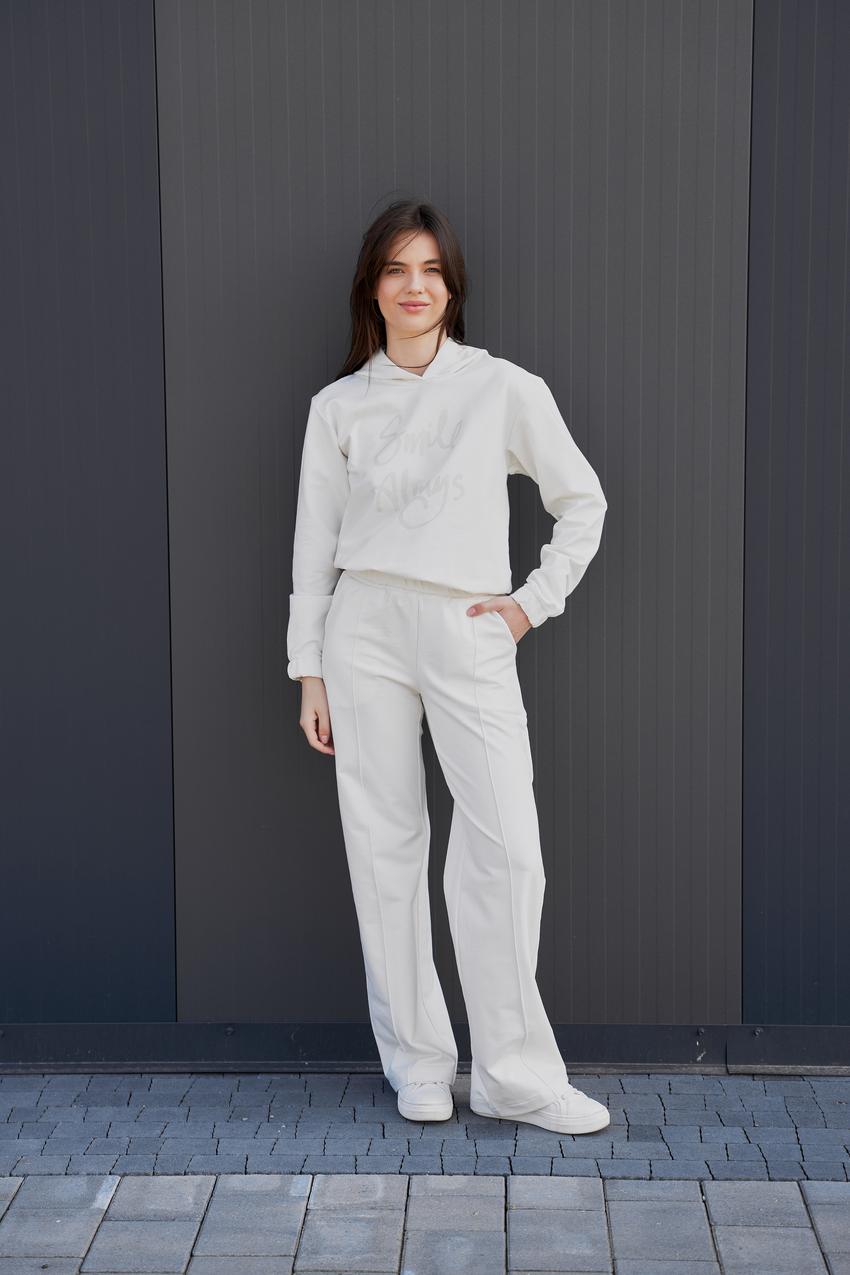 Костюм женский М54.2 спортивный M Кремовый (775-1-61)