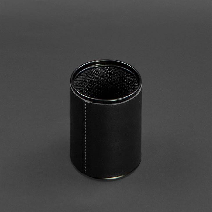 Стакан для ручек в кожаном чехле краст Черный (A-027821) - фото 4 Стакан для ручек в кожаном чехле краст Черный (A-027821) - фото 4