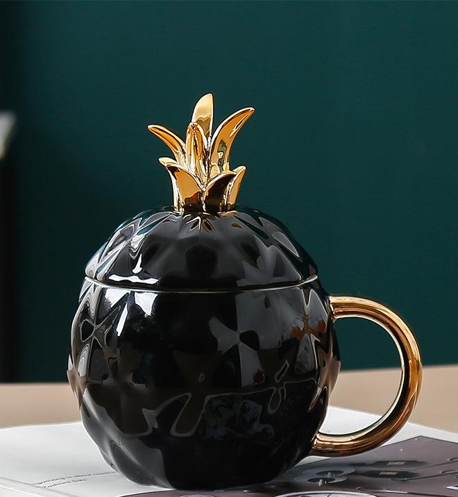 Чашка з кришкою та ложкою Ананас 10087 430 мл Чорний (4547904)