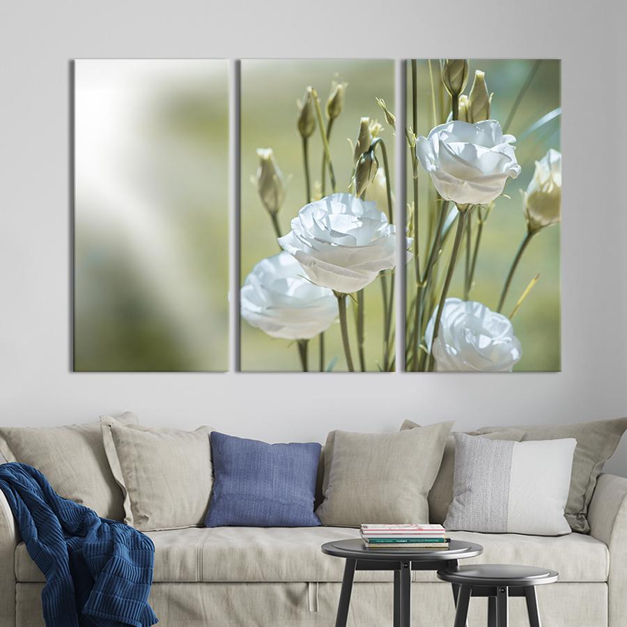 Картина на холсте триптих Волшебные цветы лизиантуса 78x48 см (890-31)