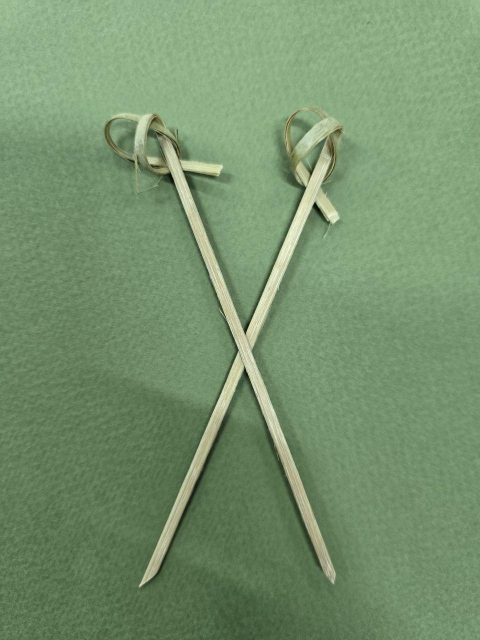 Шпажка бамбукова для канапе з вузликом 12 см 100 шт.