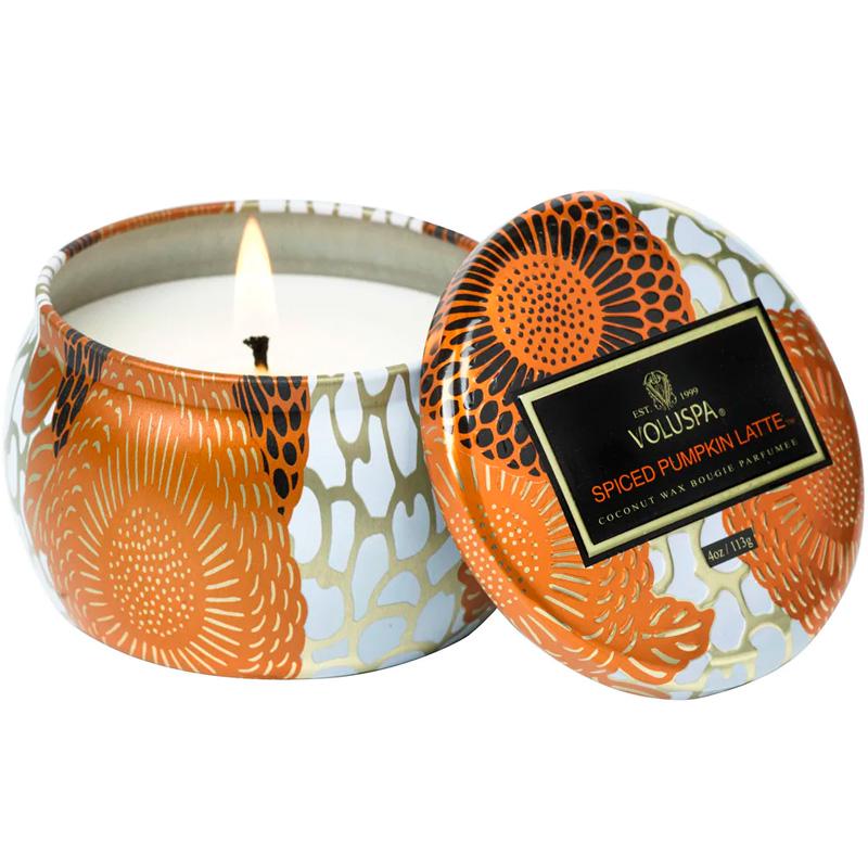 Свеча ароматическая Voluspa Japonica Spiced Pumpkin Latte 113 г металлическая шкатулка (111002662)