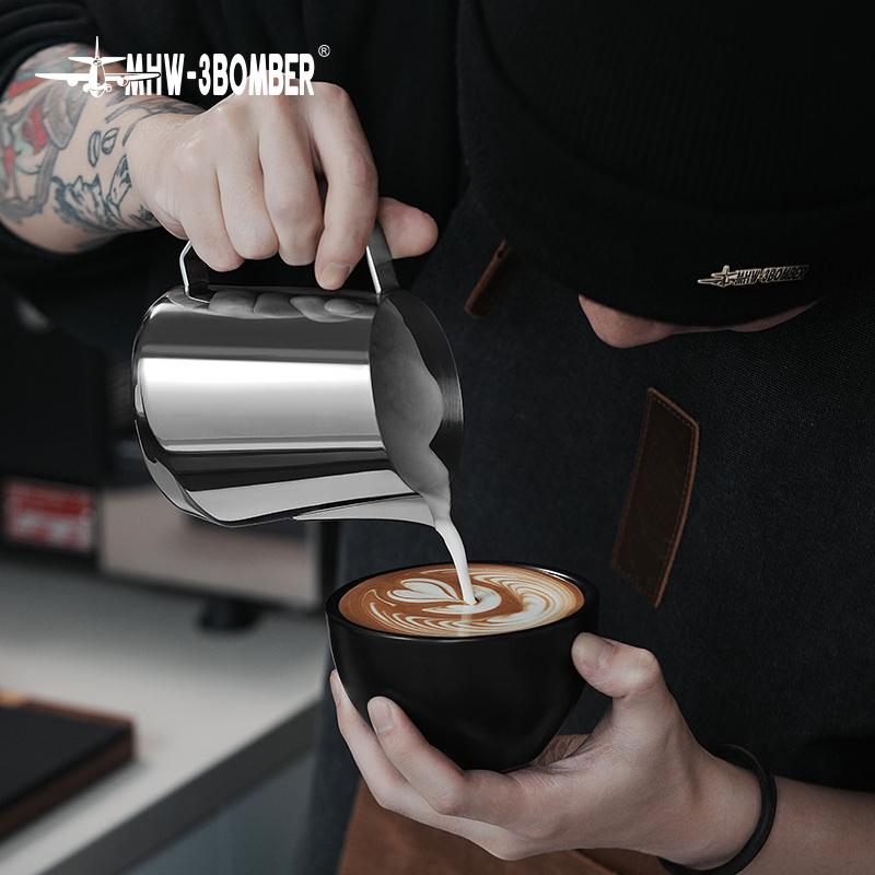 Питчер с ручкой для молока MHW-3BOMBER GT 600 мл Серебристый (P5182-OS) - фото 2