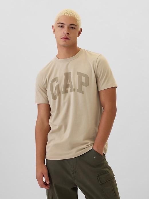 Футболка мужская GAP Everyday Soft Logo XL Бежевый (2403846012) Футболка мужская GAP Everyday Soft Logo XL Бежевый (2403846012)