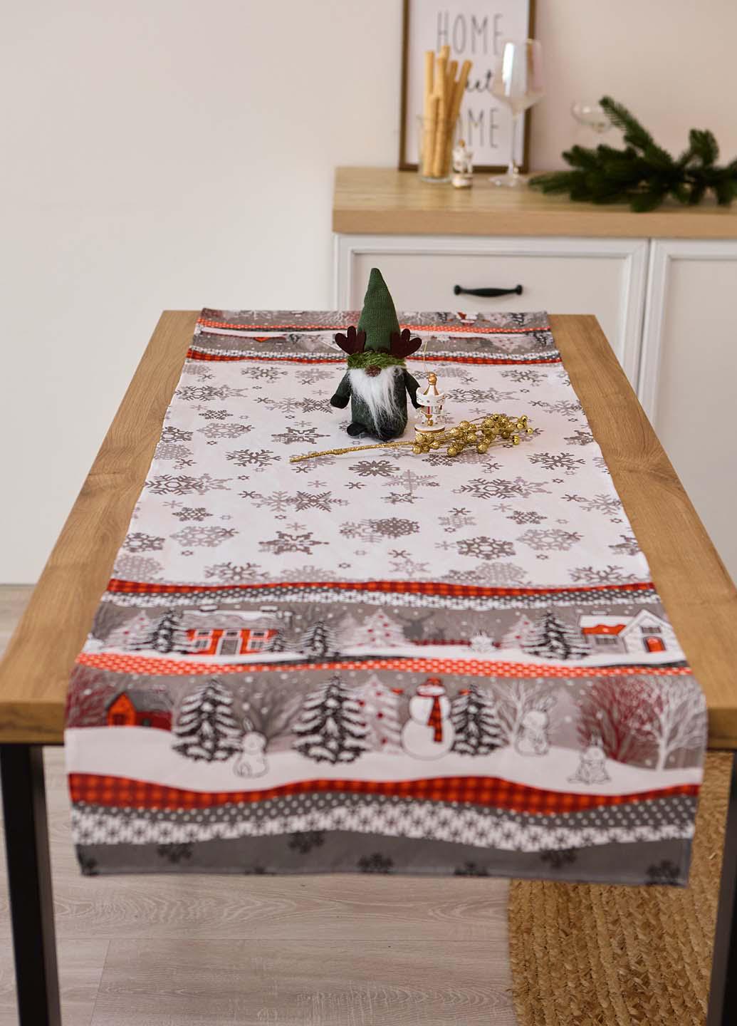 Скатертина новорічна раннер Сніговик 140x47 см - фото 5