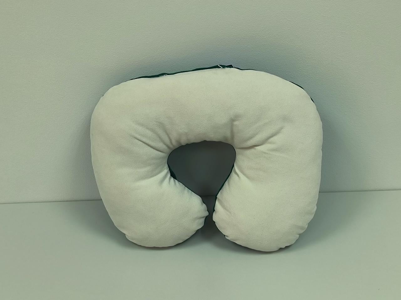 Подушка для путешествий Рогалик из велюра 25x35 см Черно-белый (2394886793)