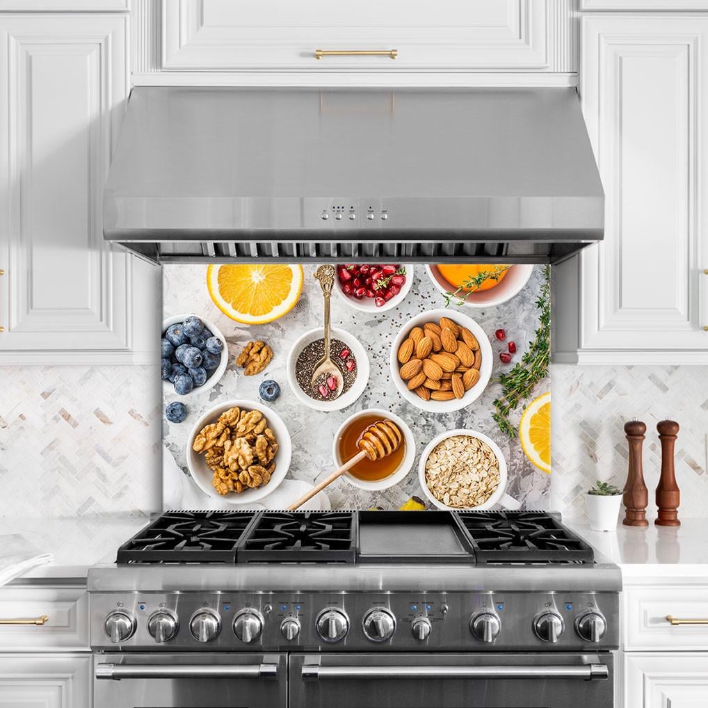 Стеклянная панель для кухни NovellaPrint Симфония тарелок 90х60 см (1038.3)