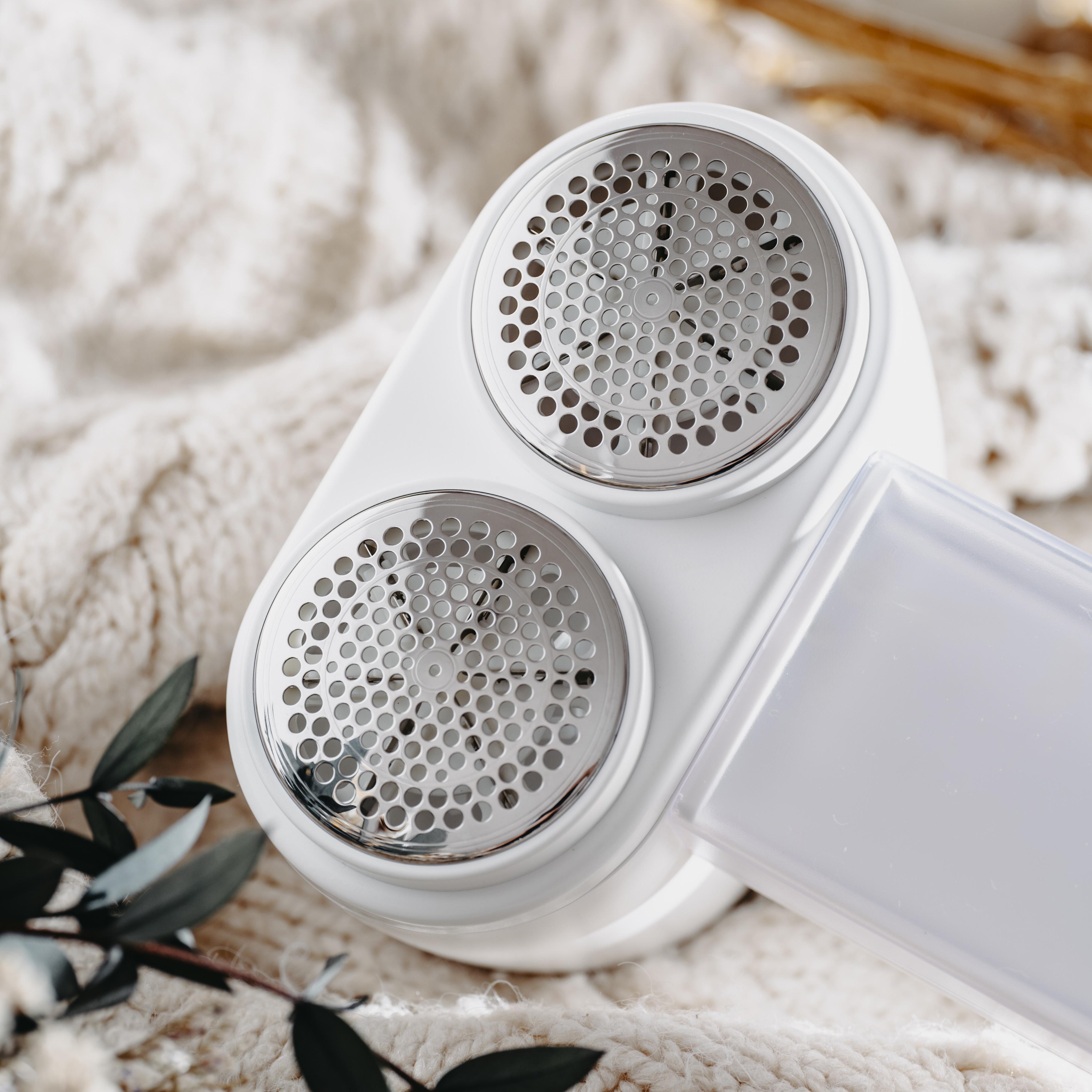 Машинка для удаления катышков Adler LCD White (AD9622) - фото 11 Машинка для удаления катышков Adler LCD White (AD9622) - фото 11