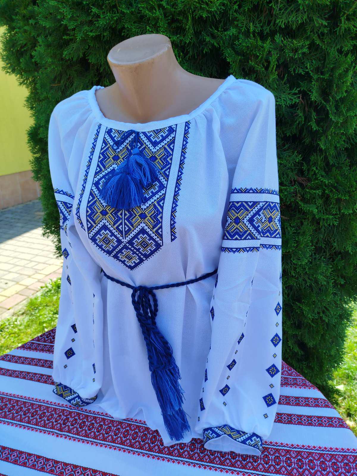 Вишиванка жіноча Орнамент р. 56 Синій/Золотий (29378672) - фото 4 Вишиванка жіноча Орнамент р. 56 Синій/Золотий (29378672) - фото 4