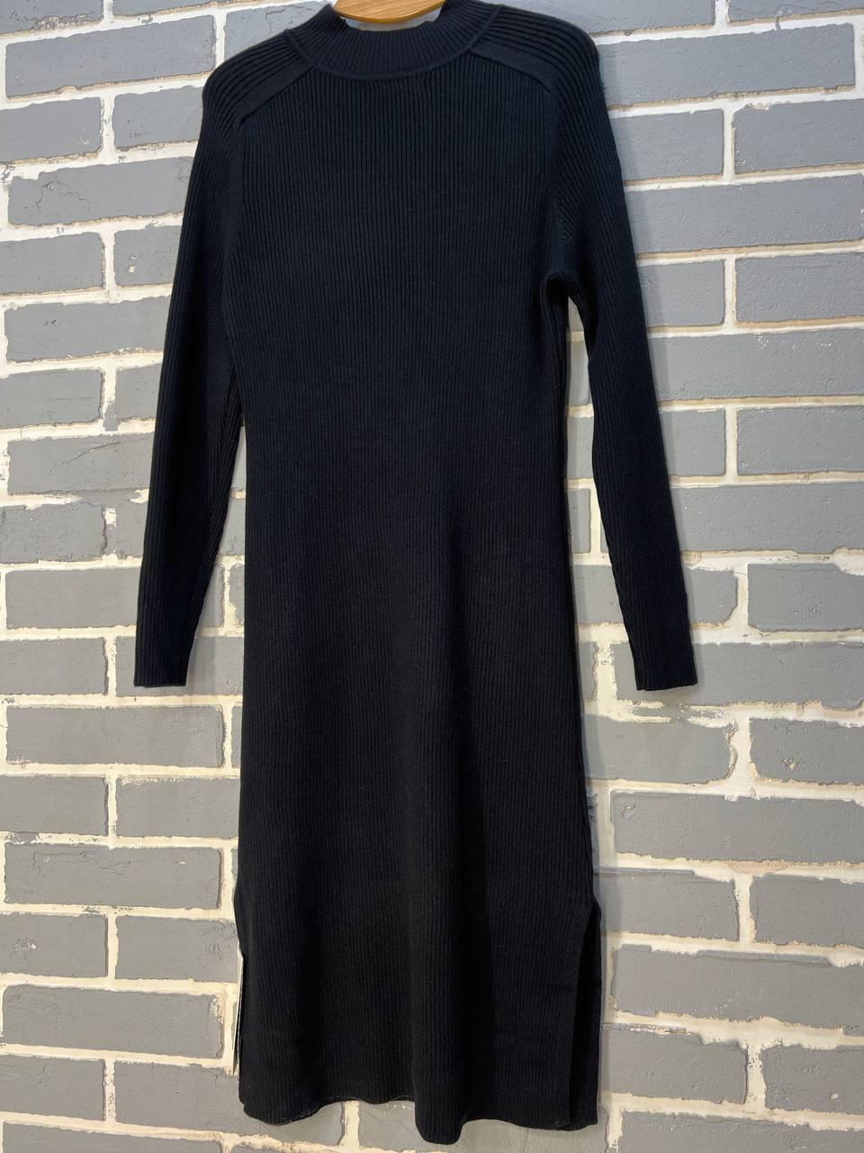 Платье женское ACCORDDREAM 2287 теплая вязка свитер рубчик воротник стойка разрезы миди р. 44-48 Черный (3089) - фото 6