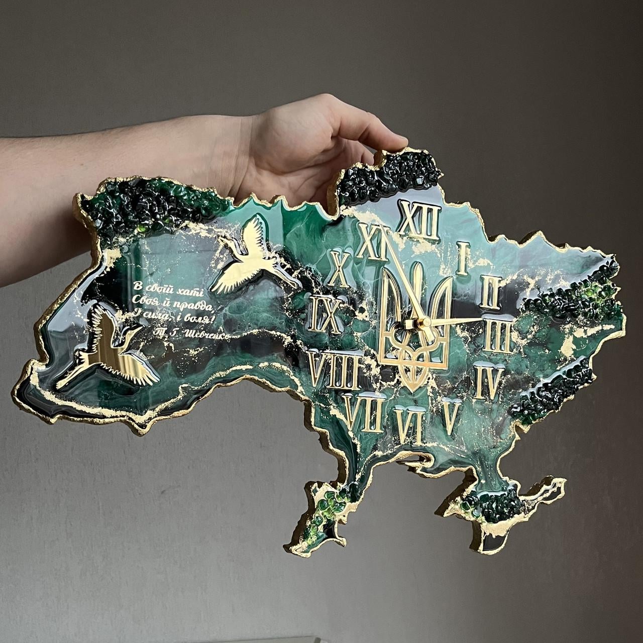 Часы настенные из эпоксидной смолы Карта Украины 130х83 см