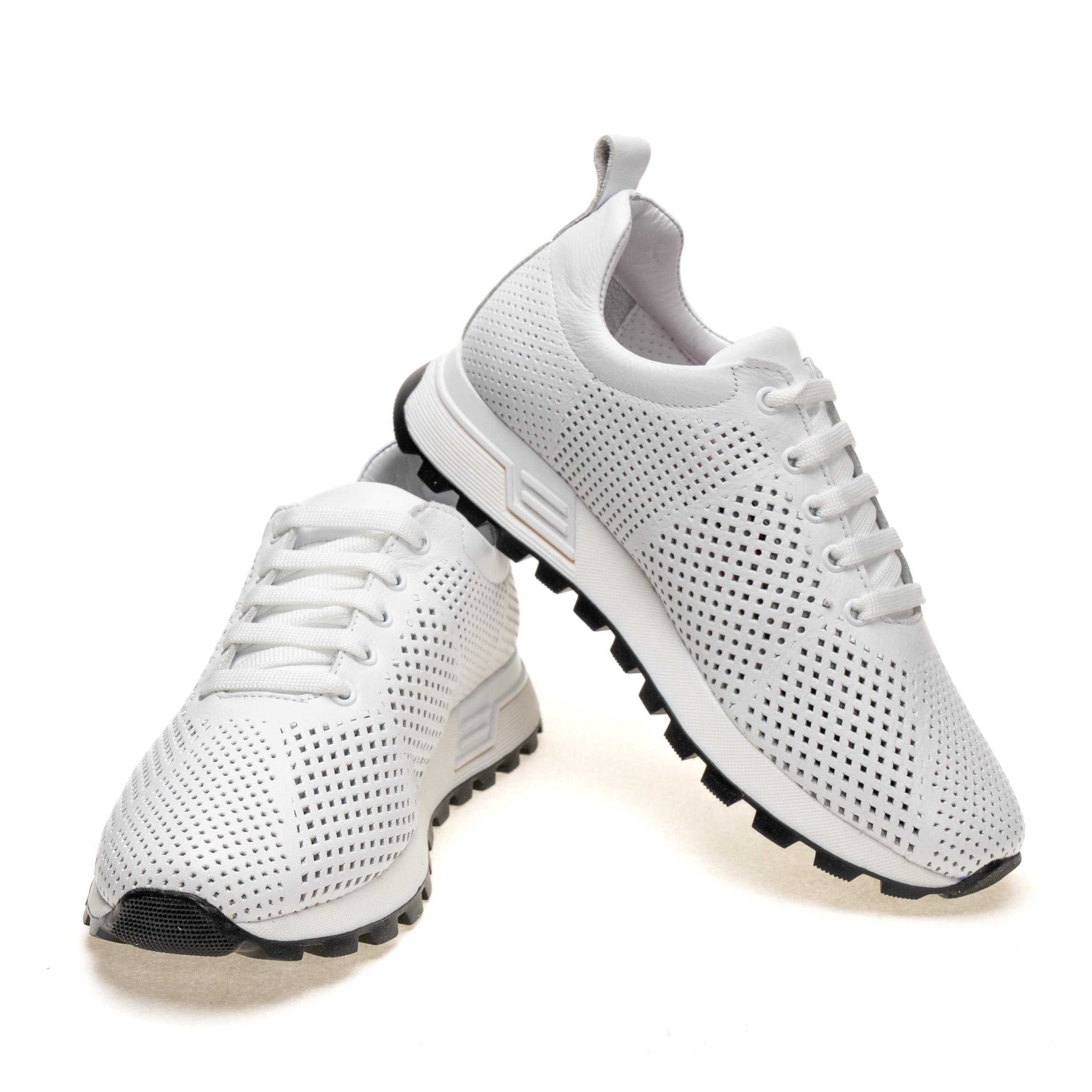 Кросівки Magnolya 01362 р. 40 Білий (104362488)