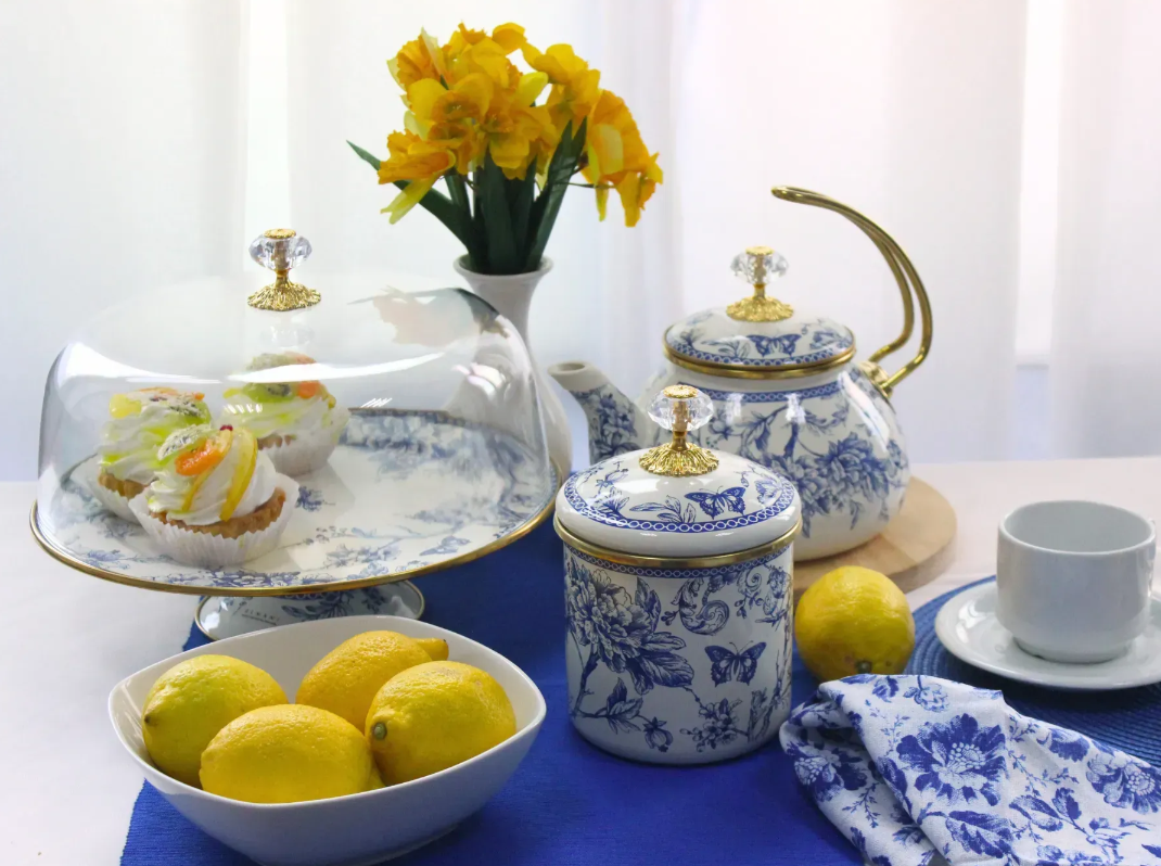 Тортовница эмалированная BUTTERFLY Elmani с крышкой на ножке 30 см - фото 8