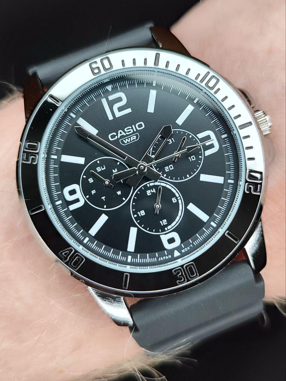 Наручные часы мужские Casio MTP-VD300-1B Timeless Collection Черный (2668164375)