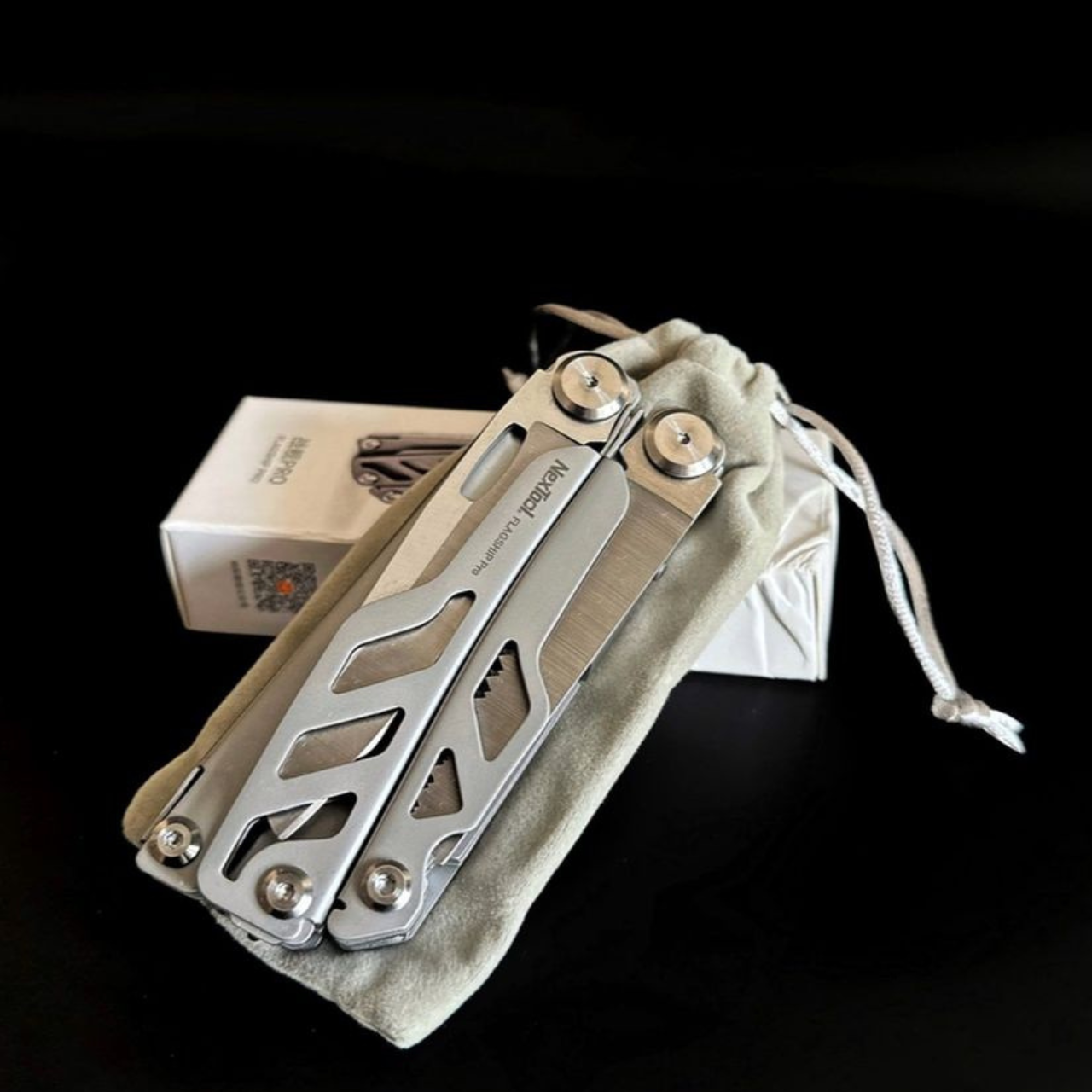 Мультитул багатофункціональний NexTool KN42Е з гравіюванням 12в1 11 см Срібний (25214804) - фото 10 Мультитул багатофункціональний NexTool KN42Е з гравіюванням 12в1 11 см Срібний (25214804) - фото 10