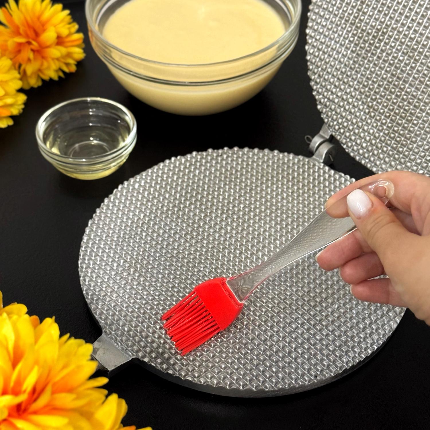 Форма для випічки вафельних коржів для тортових вафель на плиті Ø 18 см зі знімними ручками (28843773) - фото 22 Форма для випічки вафельних коржів для тортових вафель на плиті Ø 18 см зі знімними ручками (28843773) - фото 22