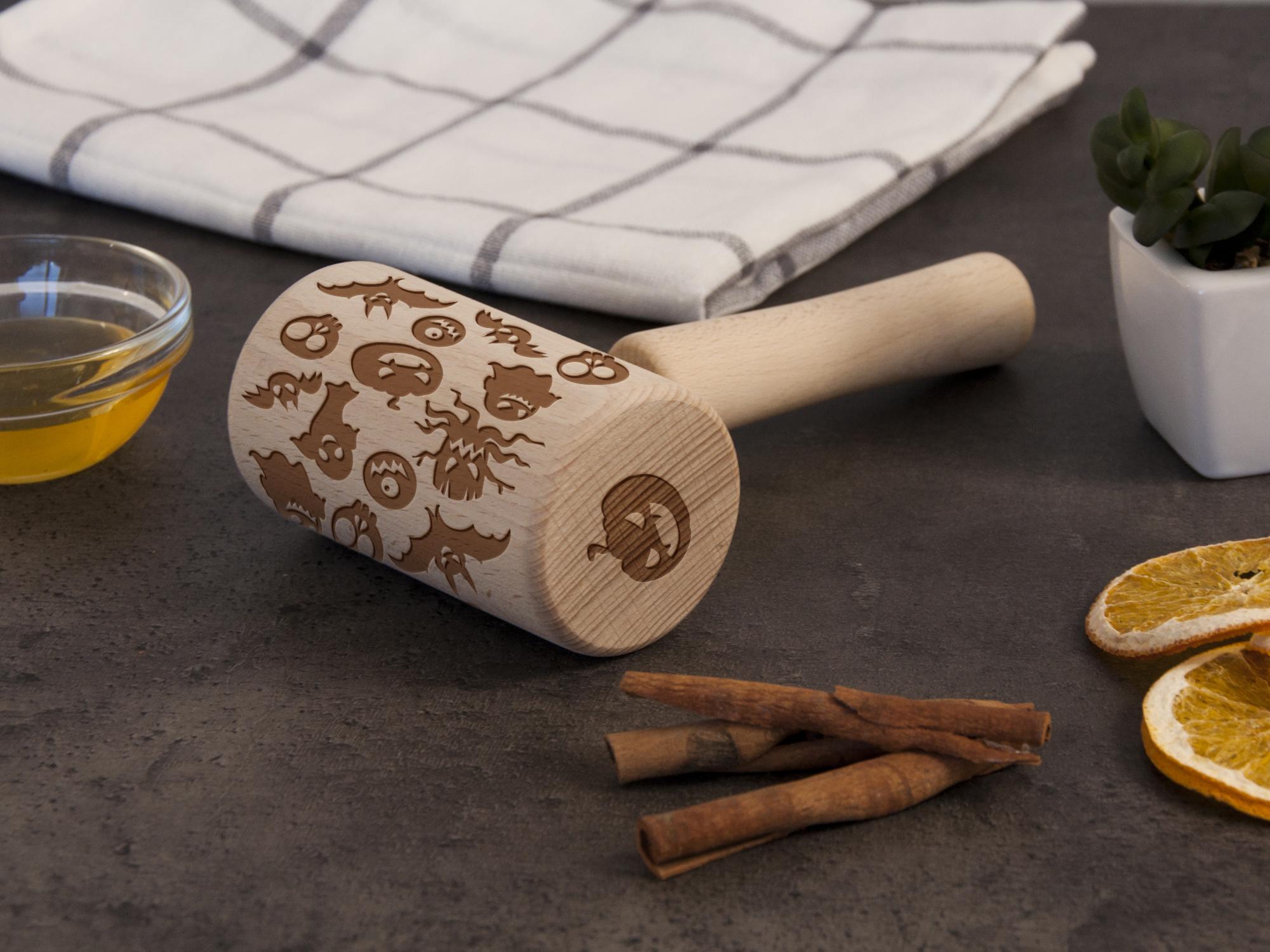 Ролик для тіста WoodPresentStudio з малюнком Хелловін