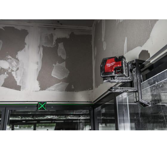 Аккумуляторный линейный лазерный нивелир Milwaukee L4 CLL-301C (4933478098) - фото 7 Аккумуляторный линейный лазерный нивелир Milwaukee L4 CLL-301C (4933478098) - фото 7