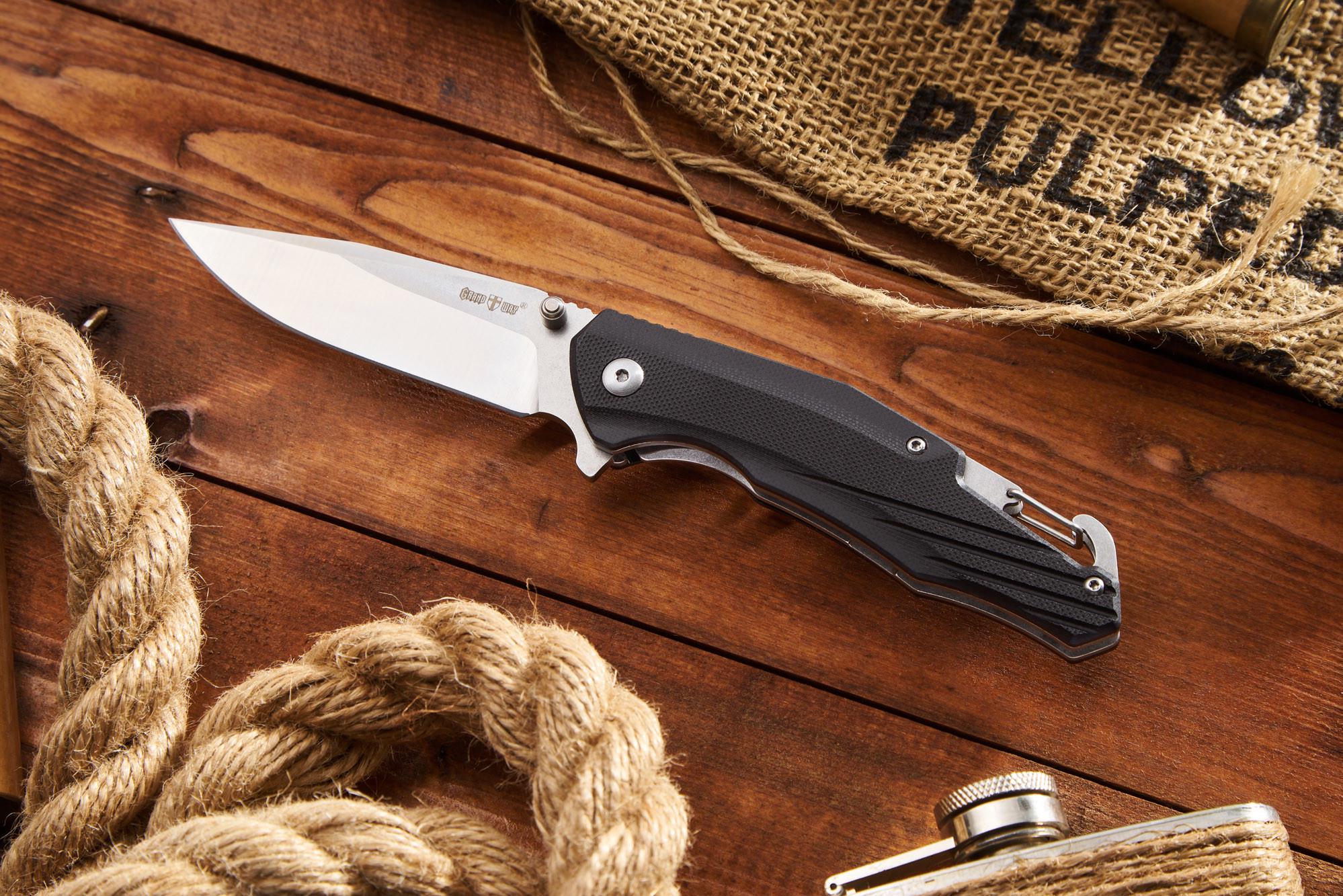 Нож охотничий складной Grand Way 121014 с карабином