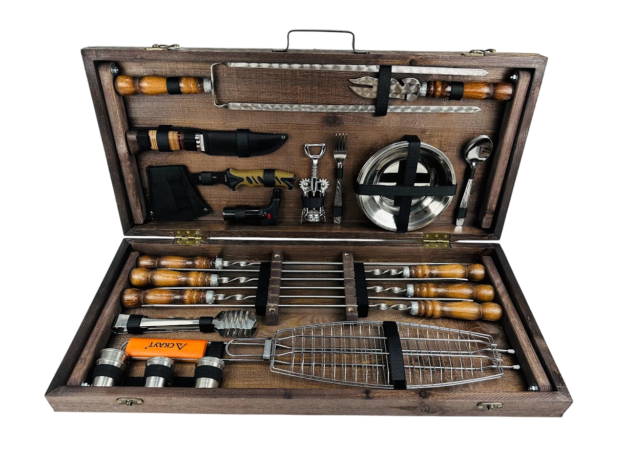 Набор шампуров Grill Master Кизляр с аксессуарами и столом-трансформером для пикника 38 предметов 74х34х10 см Коричневый (124-10-KS-7510)