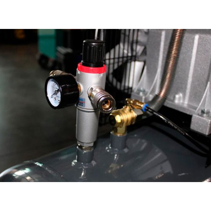 Компрессор поршневой воздушный GTM KCH2070B-100L (27156) - фото 3 Компрессор поршневой воздушный GTM KCH2070B-100L (27156) - фото 3