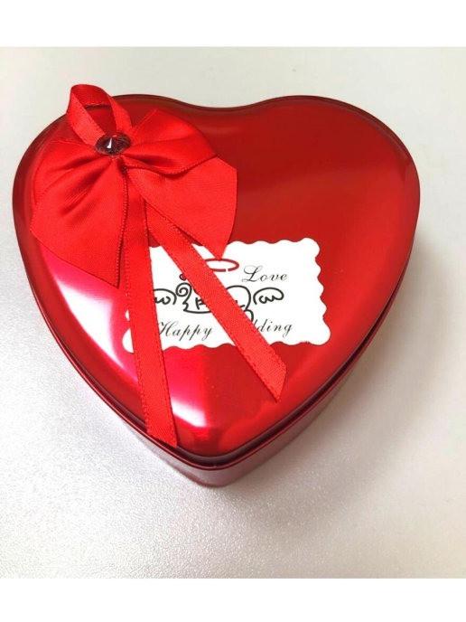 Троянди з мила 6 шт у подарунковій металевій коробці серце (1397)