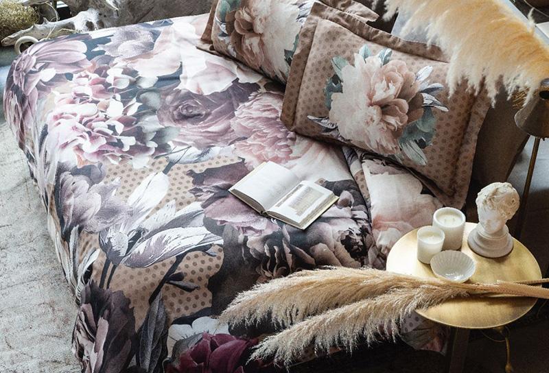 Комплект постельного белья Pupilla Valery евро 3D Сатин