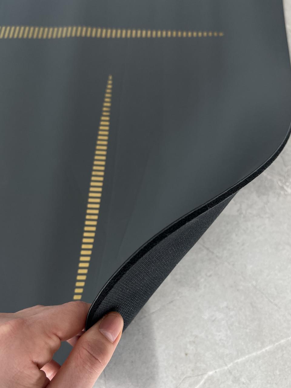 Коврик для йоги Lita Золотая разметка PU премиальный каучуковий 183х68х0,5 см Серый (13510861) - фото 5 Коврик для йоги Lita Золотая разметка PU премиальный каучуковий 183х68х0,5 см Серый (13510861) - фото 5