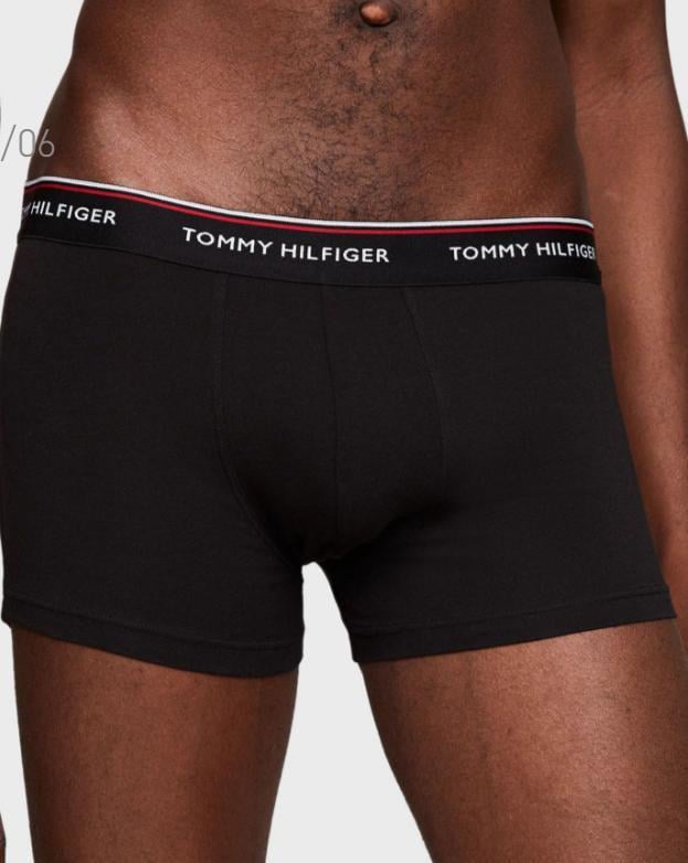 Набор трусов боксеров мужских Tommy Hilfiger PREMIUM ESSENTIALS 3 шт. S Черный (97442750) - фото 2 Набор трусов боксеров мужских Tommy Hilfiger PREMIUM ESSENTIALS 3 шт. S Черный (97442750) - фото 2