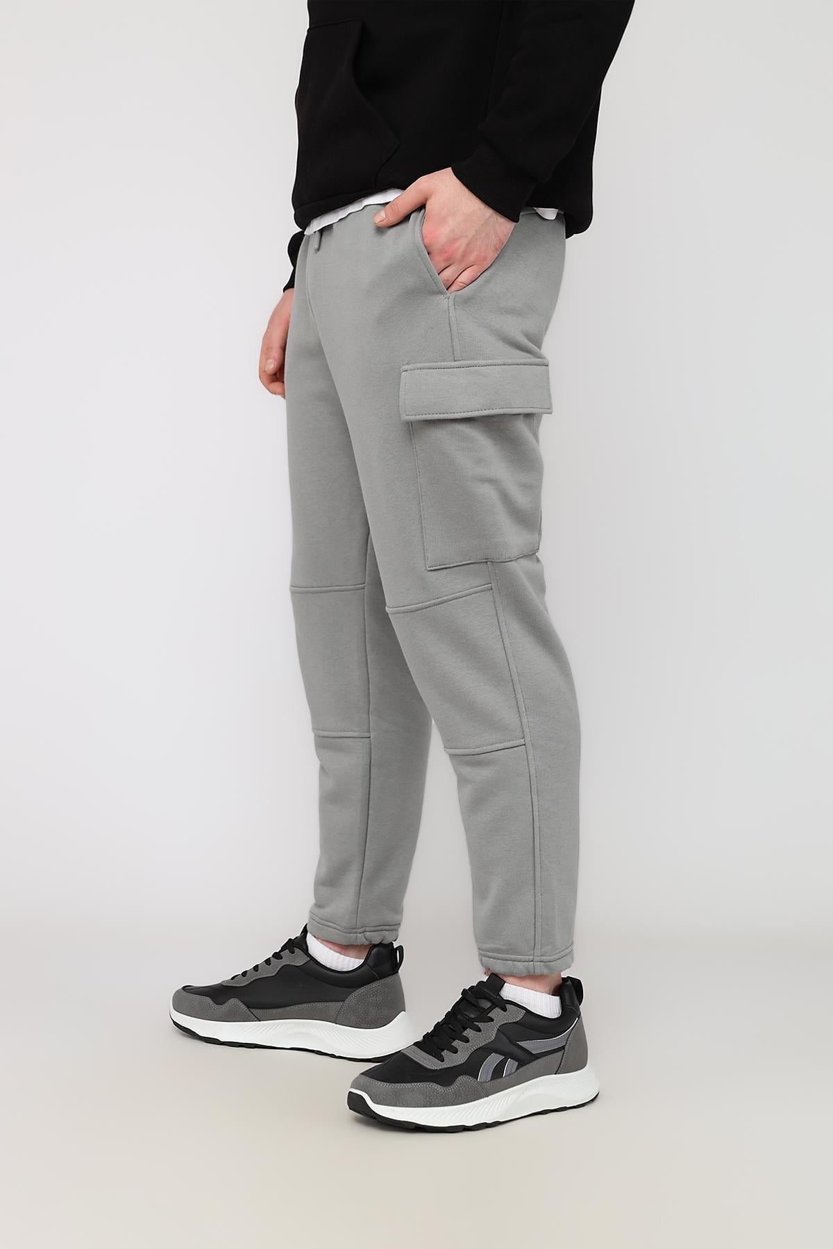 Брюки спортивные мужские ЦБ-00286346 р. 48 Серый (SKT001090196)