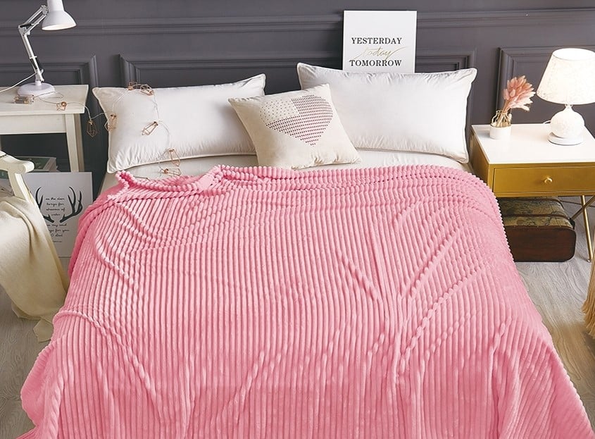 Плед TAGtextil велсофт Розовый 200х220 см (ALM1930)