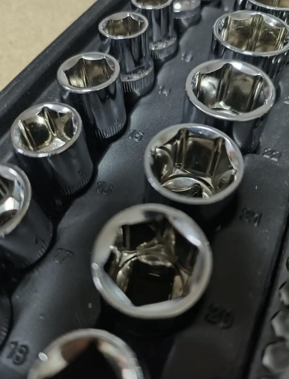 Набор инструментов WerkMaster WM-216C 216 пр. в усиленном кейсе 4-32 мм Черный (45678) - фото 2 Набор инструментов WerkMaster WM-216C 216 пр. в усиленном кейсе 4-32 мм Черный (45678) - фото 2