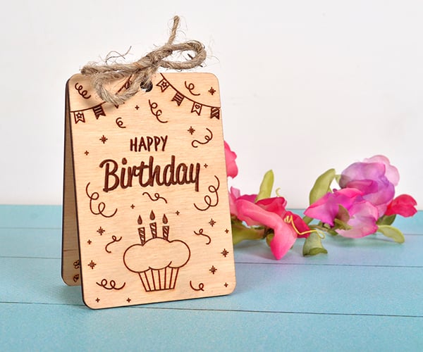 Еко листівка 650x950 мм БРТ з Днем народження дерев'яна