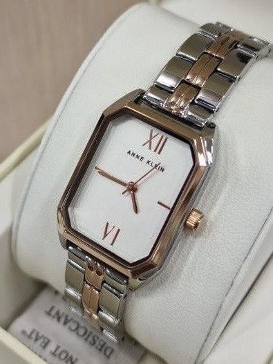 Наручные часы женские Anne Klein AK/3775SVRT с серебристым циферблатом и стальным браслетом