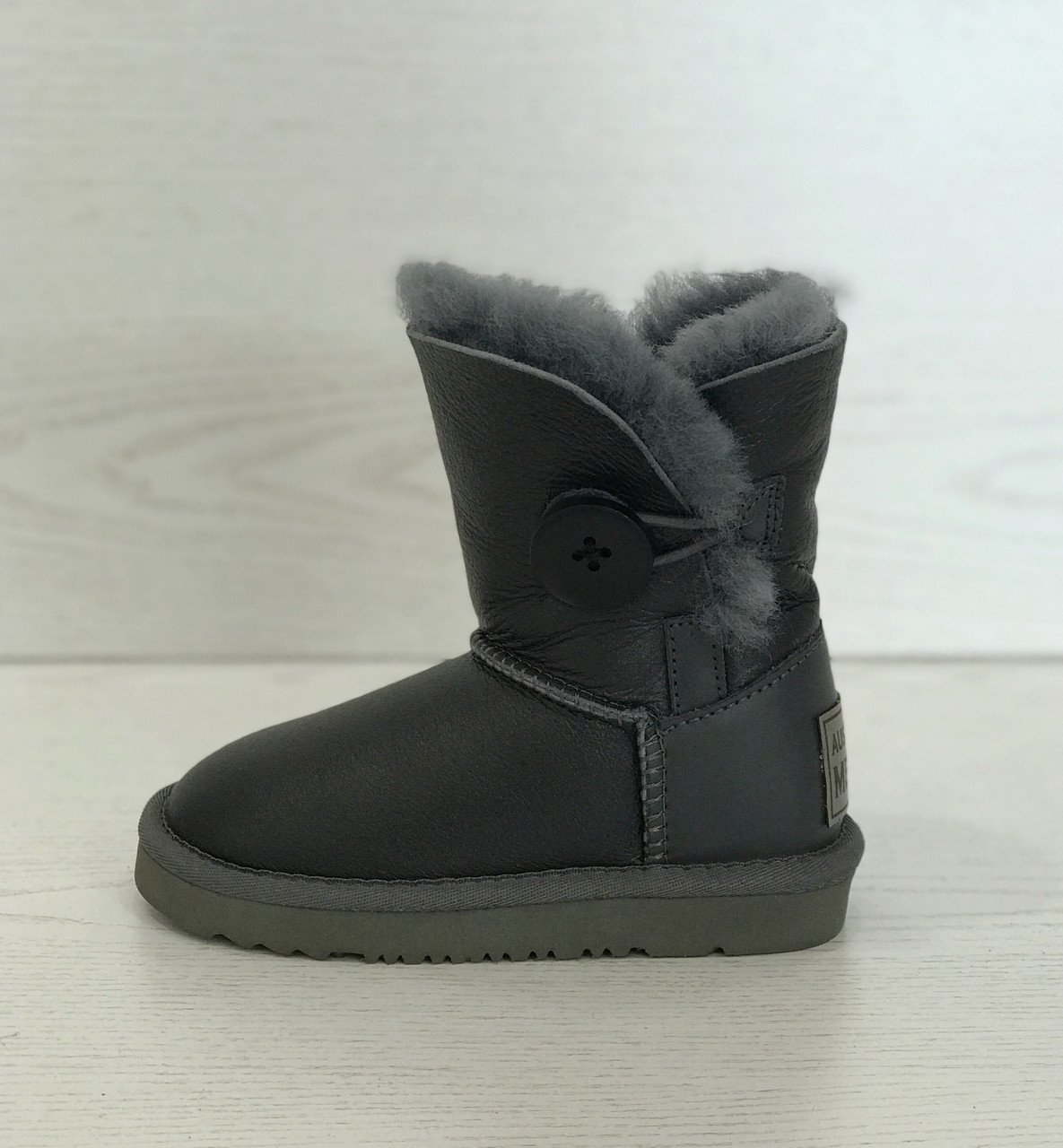 Угги с пуговицей Australian Merino Kids Button детские из кожи р. 24 Серый - фото 1 Угги с пуговицей Australian Merino Kids Button детские из кожи р. 24 Серый - фото 1
